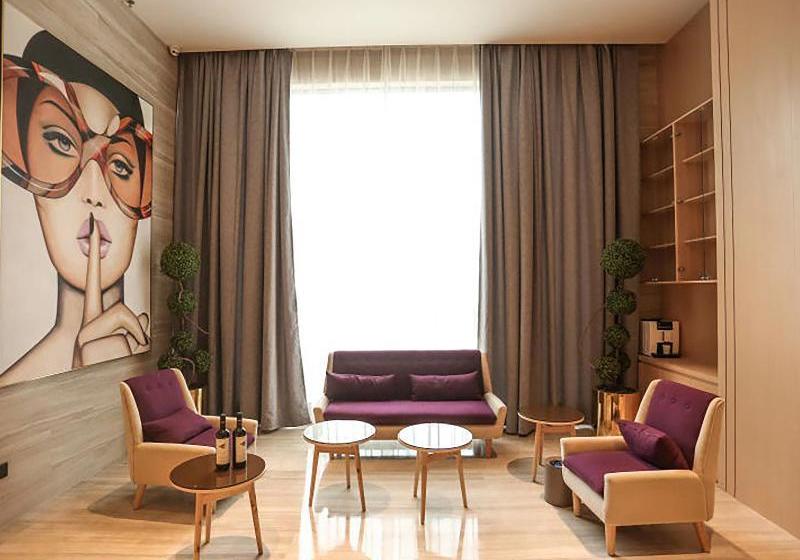 Отель Ibis Styles Nc Red Valley