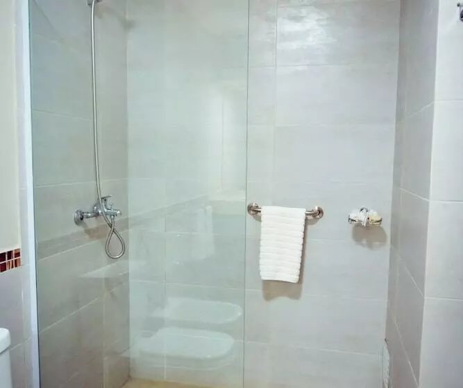 Hotelli Inga By Dot Suites