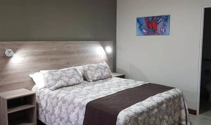 Hotelli Inga By Dot Suites