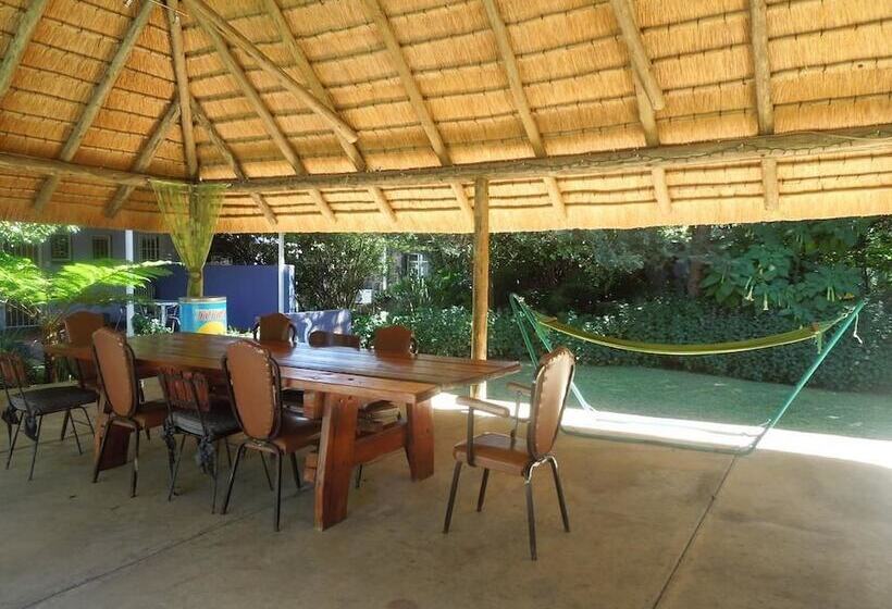 酒店 Lilac Lodge Purple House