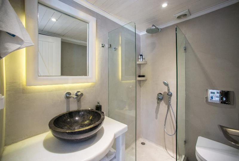 בית מלון כפרי Naxos Rock Villas