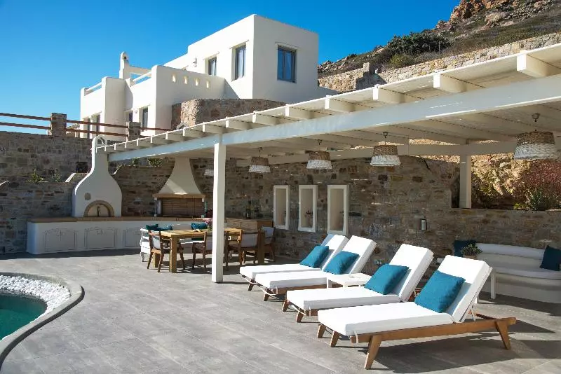 Hotelli Naxos Rock Villas