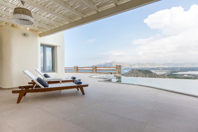 בית מלון כפרי Naxos Rock Villas