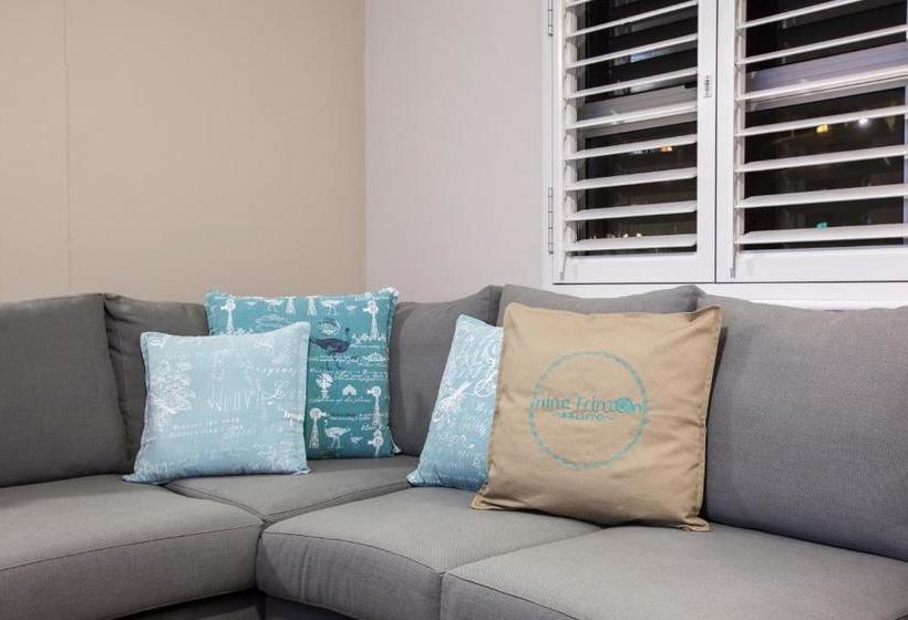 בית מלון כפרי Nine Frinton