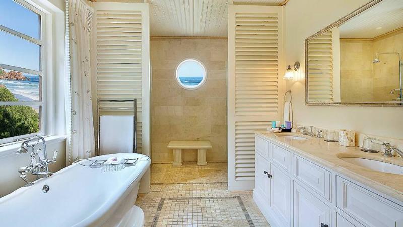 בית מלון כפרי Pezula Private Castle