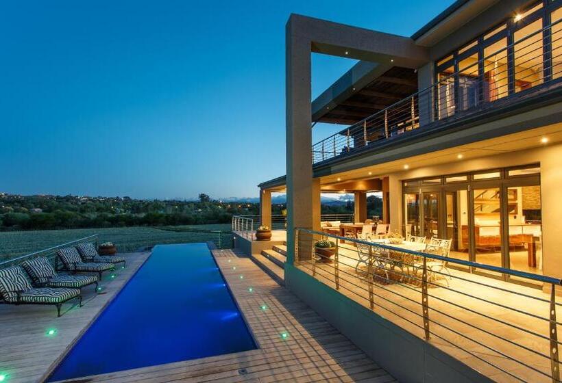 בית מלון כפרי Sonas Boutique