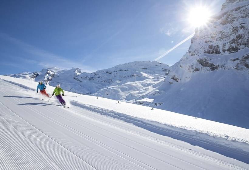 Hotel Grand Your Home With Common Kitchens With Self Check In