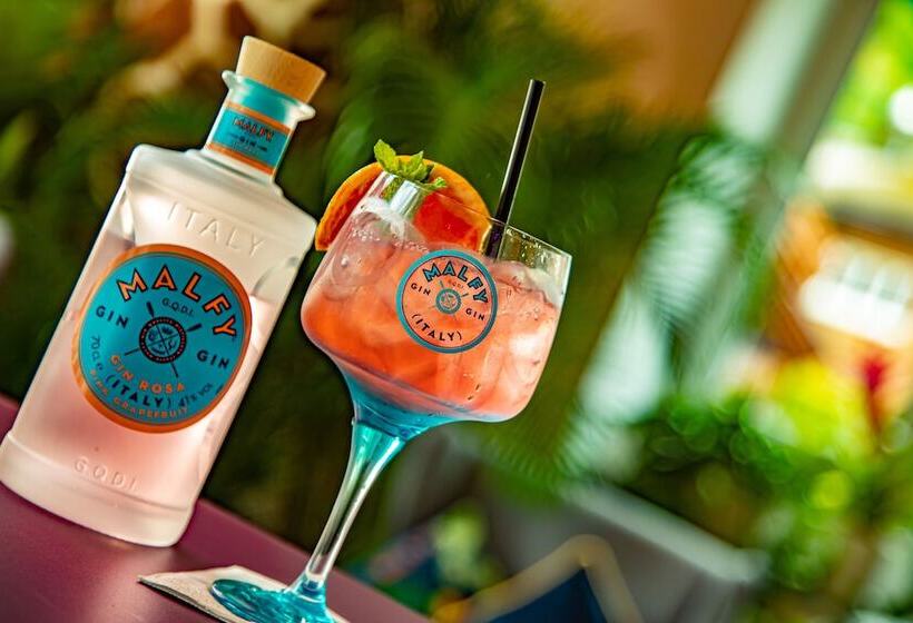 Hotel Grand Your Home With Common Kitchens With Self Check In