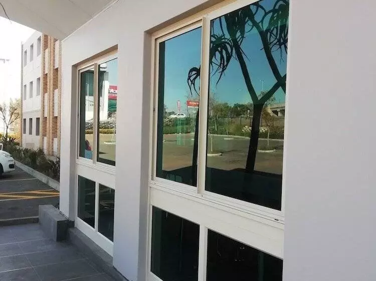 ホテル Sun1 Midrand