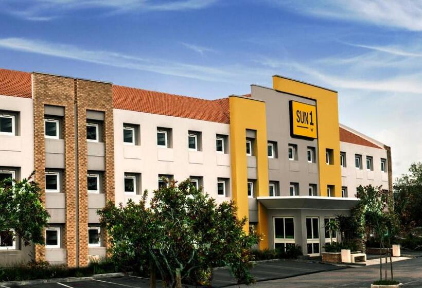 בית מלון כפרי Sun1 Midrand
