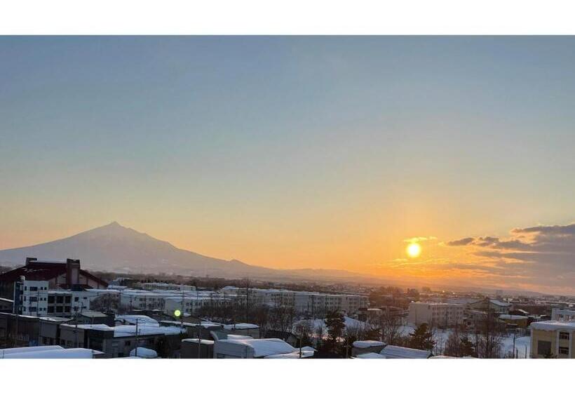 Otel Sunroute Patio Goshogawara