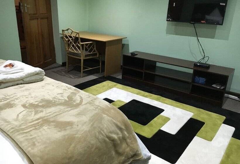 בית מלון כפרי Tassili Lodge