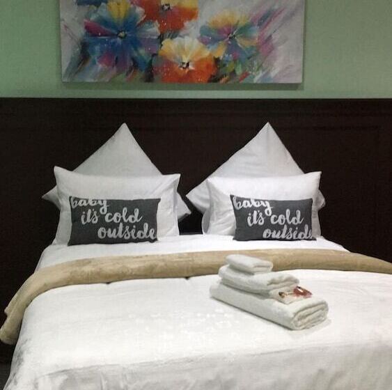 בית מלון כפרי Tassili Lodge