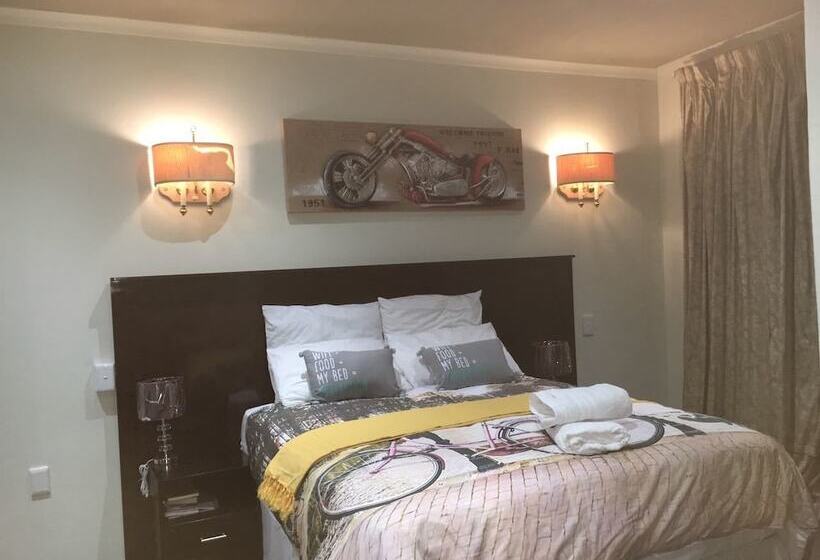 בית מלון כפרי Tassili Lodge