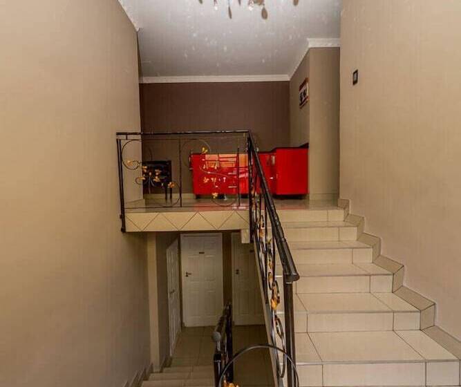 בית מלון כפרי The Musafer Travel Lodge