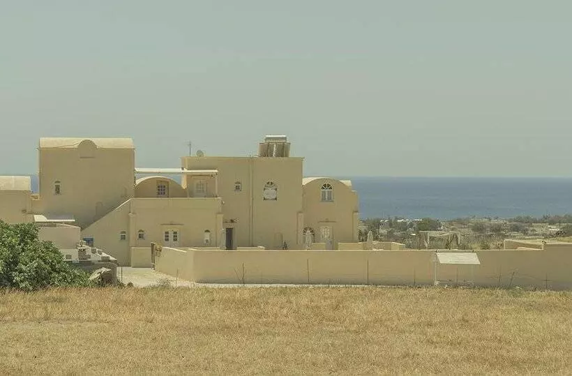 Leon Santorini