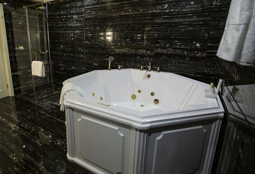 Tsar Palace Luxury Hotel & Spa