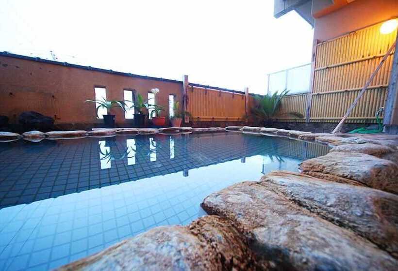 בית מלון כפרי Atagawa Yamatokan