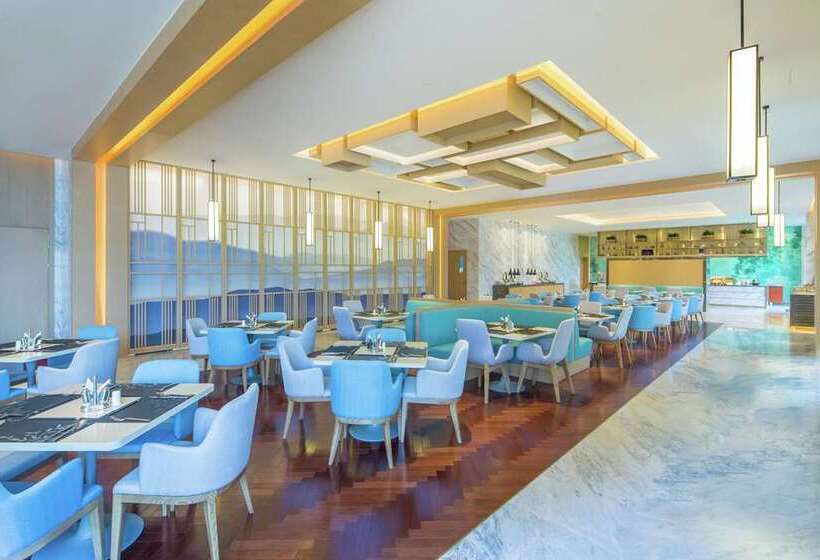 Отель Hilton Garden Inn Qidong