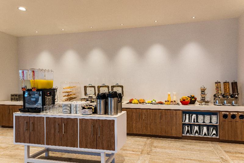 هتل Holiday Inn Express Cartagena Manga, An Ihg