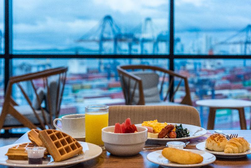 هتل Holiday Inn Express Cartagena Manga, An Ihg