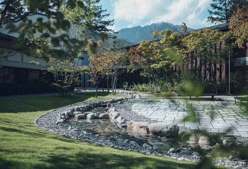 Отель Hoshino Resorts Kai Alps