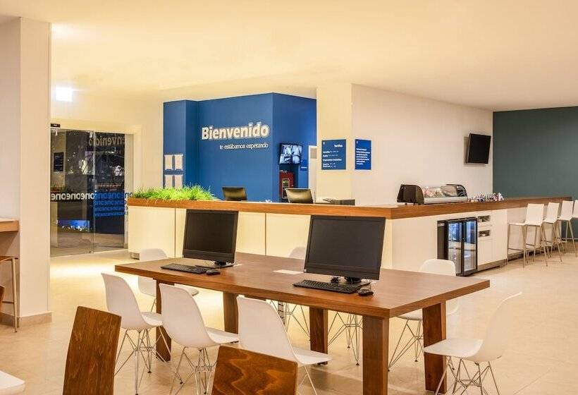 فندق One Ciudad De Mexico La Raza