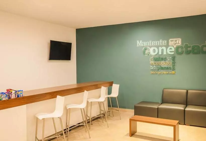 ホテル One Ciudad De Mexico La Raza