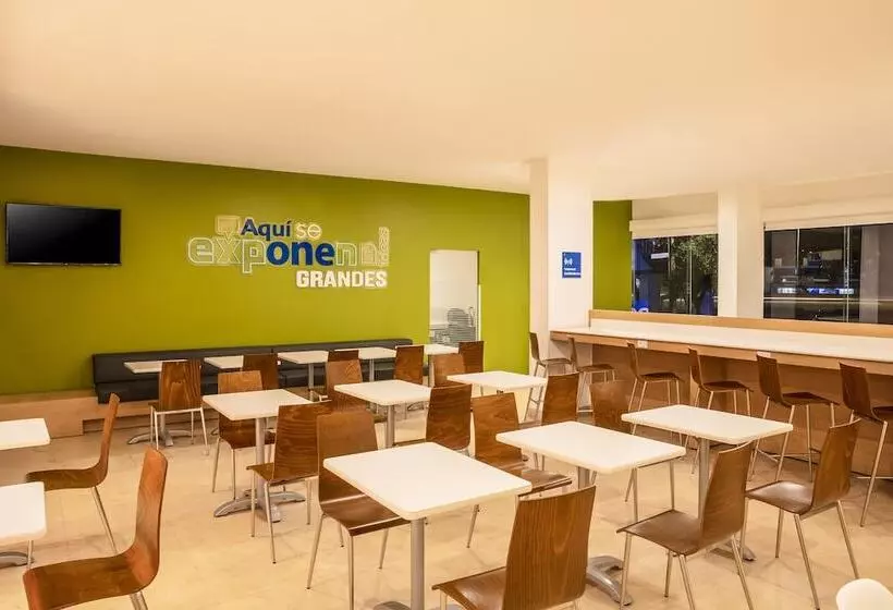 ホテル One Ciudad De Mexico La Raza