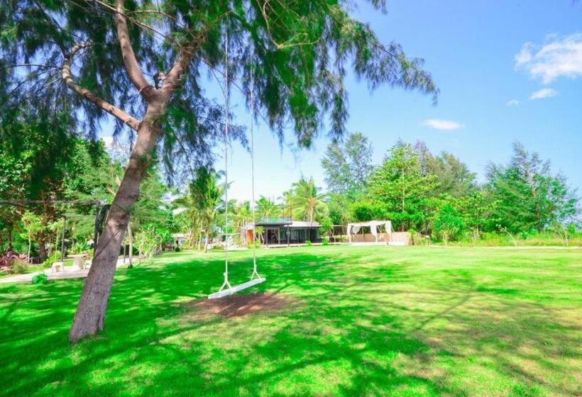 בית מלון כפרי Seesea Resort