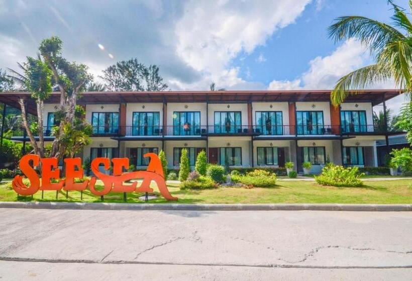 בית מלון כפרי Seesea Resort
