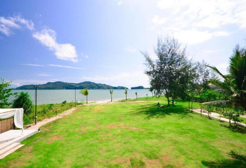 בית מלון כפרי Seesea Resort