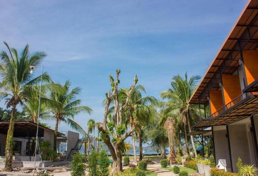 בית מלון כפרי Seesea Resort