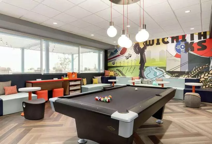 هتل Tru By Hilton Wichita Northeast