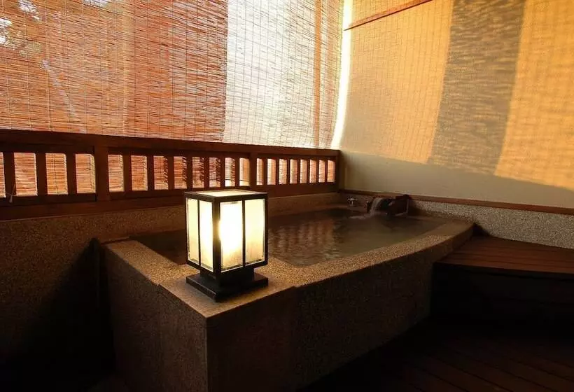 Hotelli Umibenokakureyu Seiryu