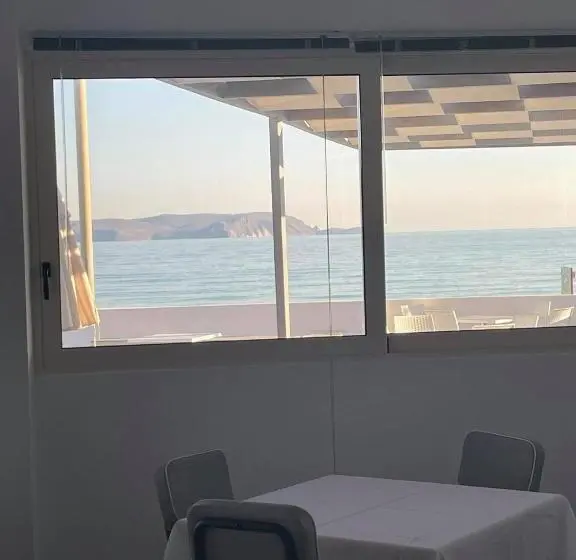 Hôtel Coralli Beach