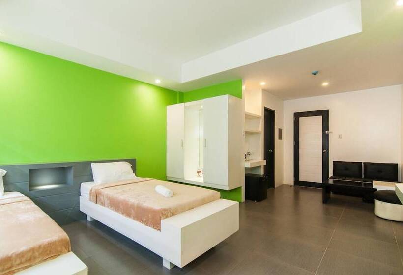 Отель Amable Suites