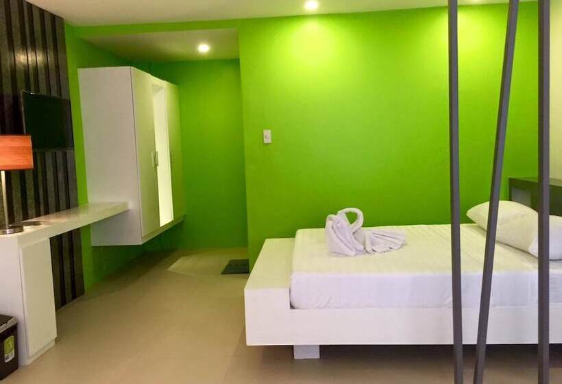 Отель Amable Suites