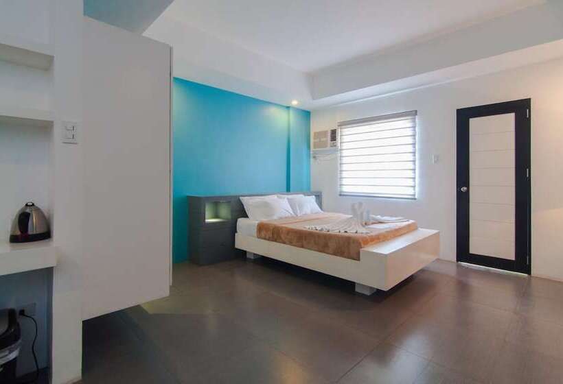 Отель Amable Suites