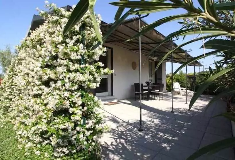 هتل Agriturismo Peretti