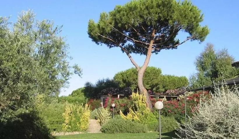 هتل Agriturismo Peretti