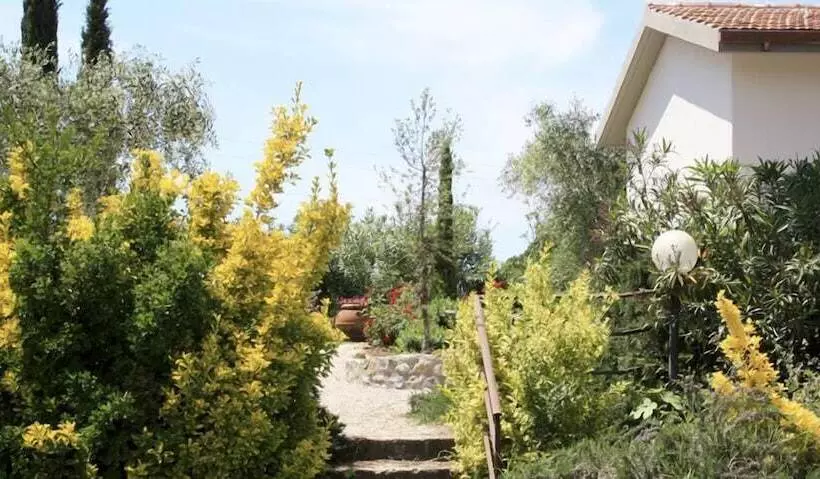 هتل Agriturismo Peretti