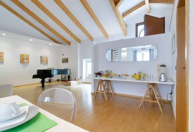 هتل B&b Al Palazzo Malfatti