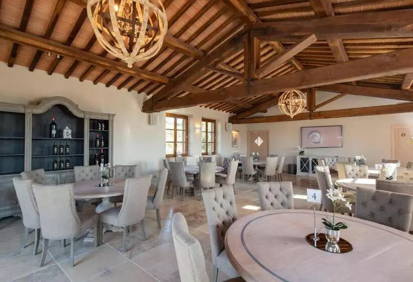 ホテル Borgo Argiano
