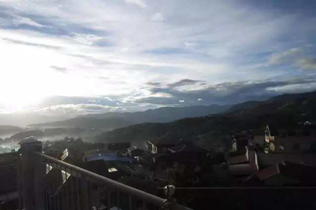 ホテル De Hagan Transient Baguio City