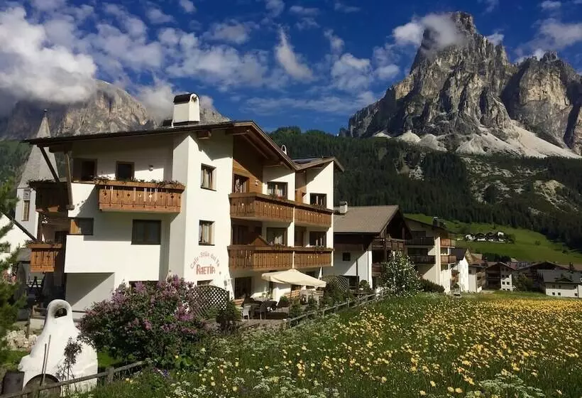 Hotel Garni Raetia