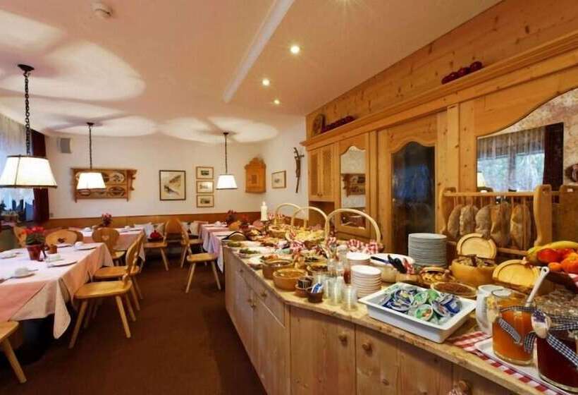 בית מלון כפרי Garni Raetia