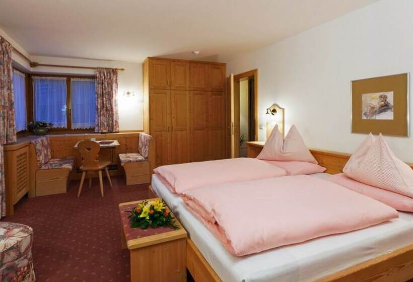 בית מלון כפרי Garni Raetia