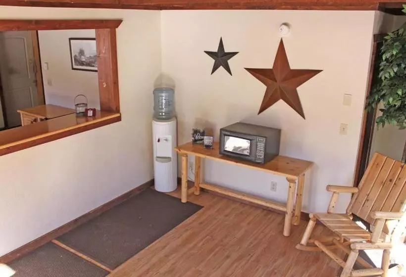 ホテル Rustic Inn