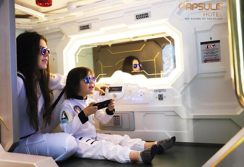 בית מלון כפרי The Capsule